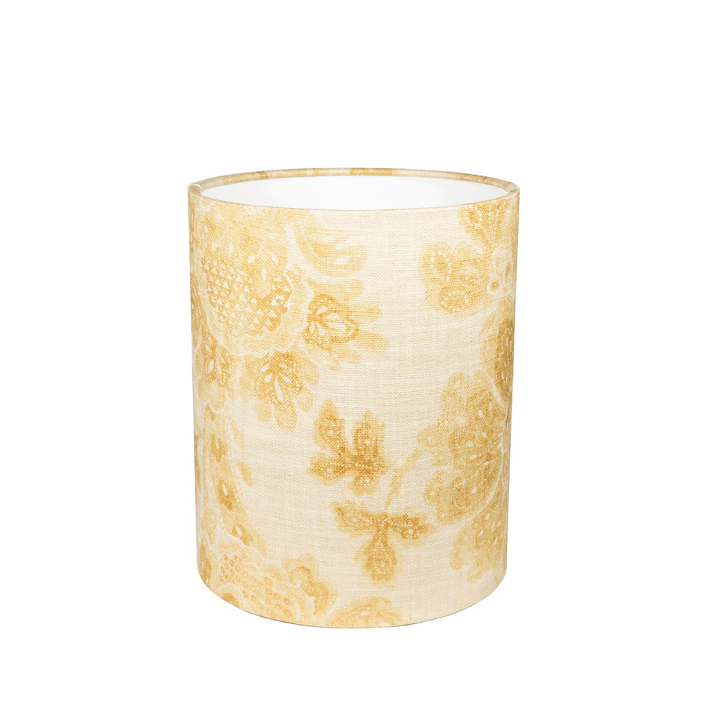Cylinder lampskärm, i färgen sunshine honung. Produktbild, frontvy