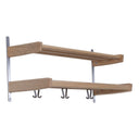 Väggmonterad hylla i trä med krokar, dubbel hylla med metallbeslag och tre krokar undertill