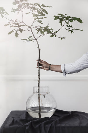Glasvas rund m läderband Ø29cm