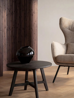 Dumbart Soffbord Ø60cm brunoljad ek- miljöbild