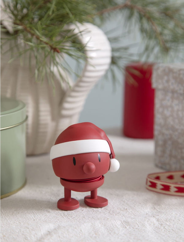 Hoptimist Soft Santa Bumble S Red- miljöbild