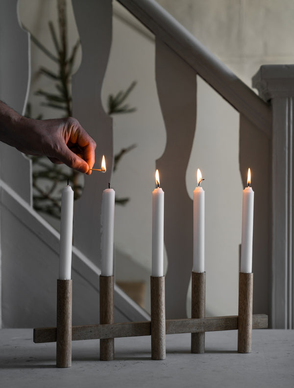 Ljusstake 5 ljus L47cm Ljus trä- miljöbild