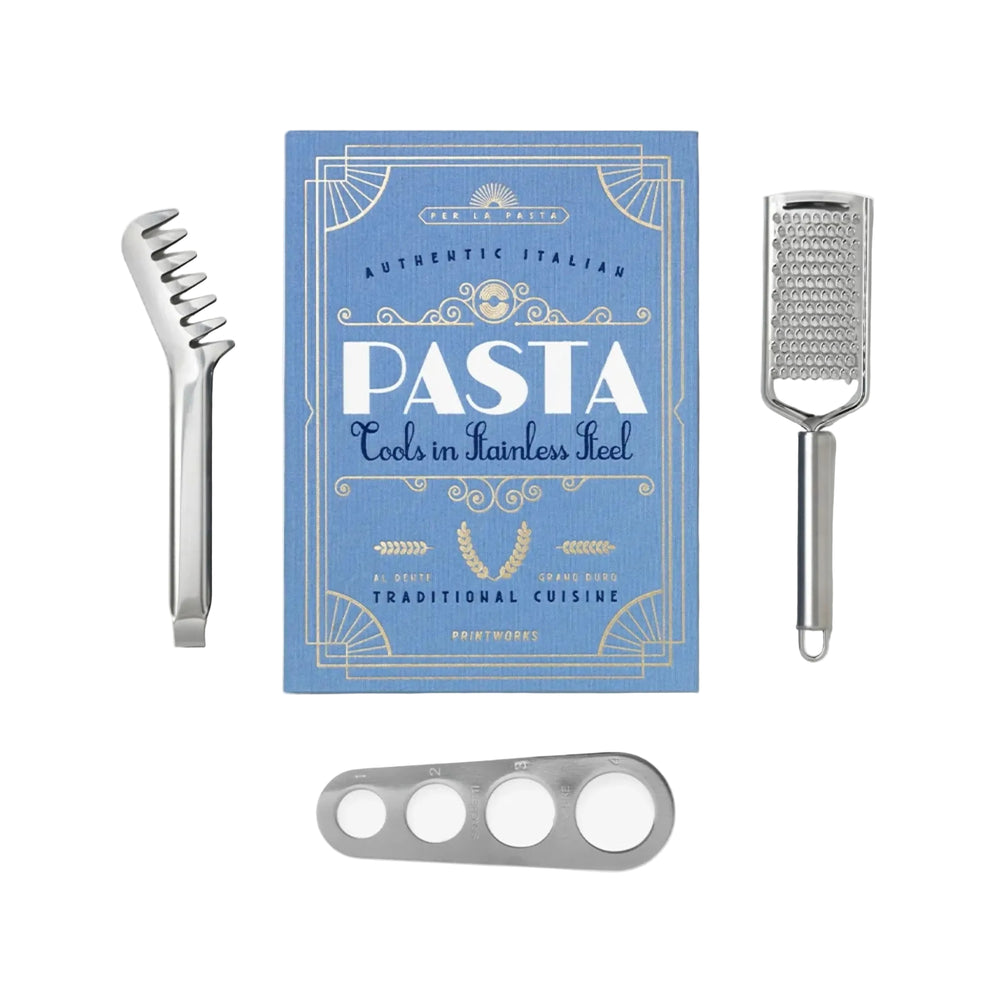 The Essentials pasta "bok" (Låda) med Pasta redskap i.