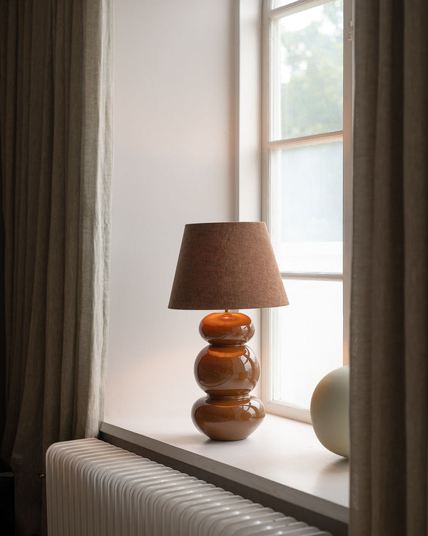 Becca Lampfot H45 Brun