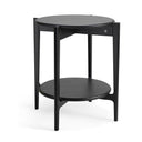 Svart sidobord med rund topp och hylla i trä, moderna ben i massiv ek