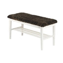 Hallbänk med vit träram och mörk luddig sits, samt förvaring under sittdynan