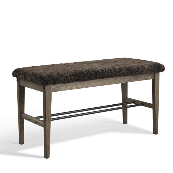 Hallbänk med grå fårskinnsdyna och skoställning, mörkbrun träram, skandinavisk design