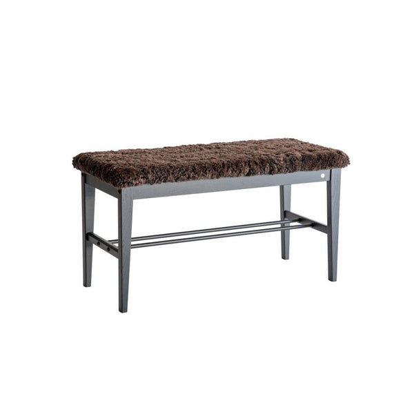 Hallbänk med brun luddig sits och grå träben samt hylla för skoförvaring