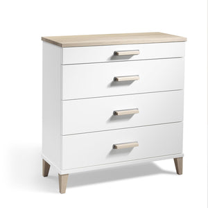 Vit byrå med fyra lådor och ljust trätopp, moderna handtag och träben