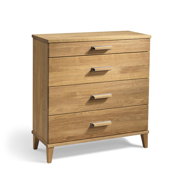 Byrå i ek med fyra lådor och trähandtag, moderna träben i skandinavisk design