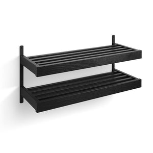 Svart väggmonterad skohylla med två nivåer i trä och metallstativ