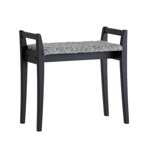 Svart träpall med grå fluffig sits och fyra ben