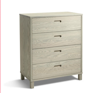 Byrå med fyra lådor i ljust trä med synlig ådringsmönster och smala handtag