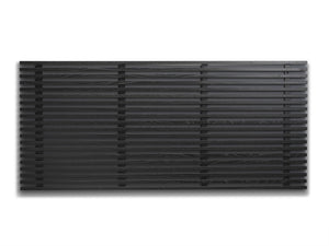 Svart golvgaller i trä med horisontella ribbor och vertikala stödben, modern design för entré eller badrum