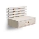 Väggmonterad sängbord i ljust trä med låda och ribbad hylla för förvaring