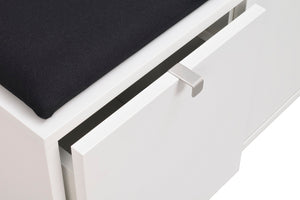 Vit bänk med utdragen låda och grå handtag, svart sits synlig i överkant