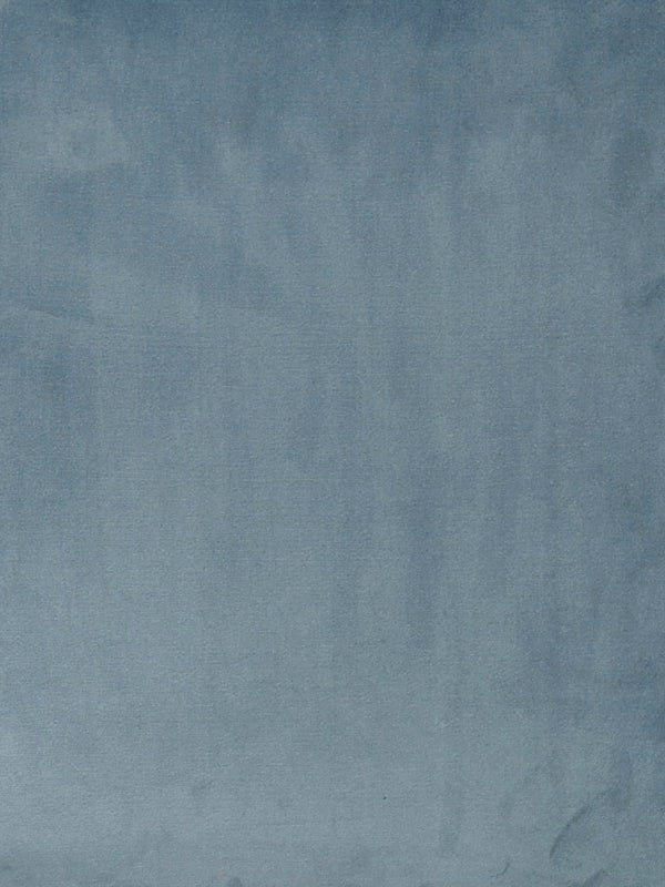 Ljusblå textilbakgrund med mjuk struktur och naturliga veck