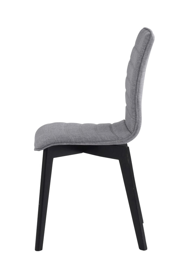 Grå stoppad matstol med svarta träben, sidovy som visar ergonomisk rygg och sits