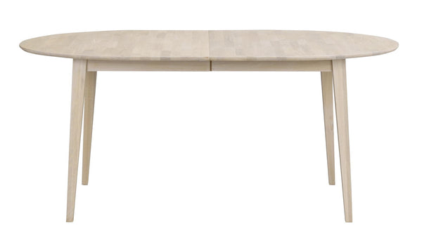 Oval matbord i ljust trä med utdragsfunktion och fyra spetsiga ben i skandinavisk design