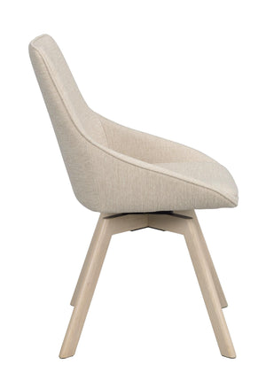 Beige snurrstol med hög rygg och träben i ljust trä, sidovy