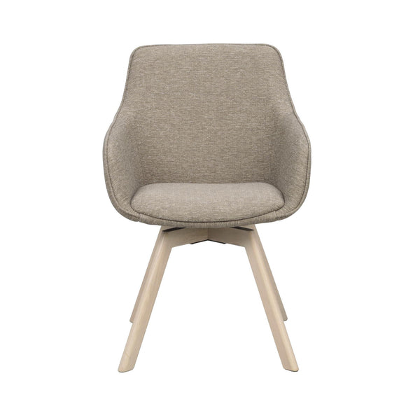Beige stoppad stol med träben i ljust trä, modern design med armstöd och svängbar funktion