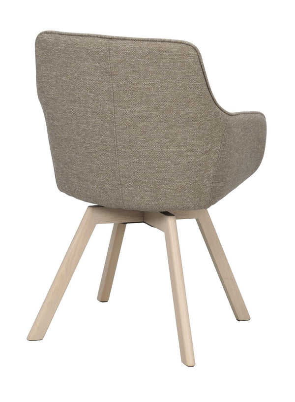 Grå stol med träben i ljust trä, sedd bakifrån, modern skandinavisk design med stoppad rygg