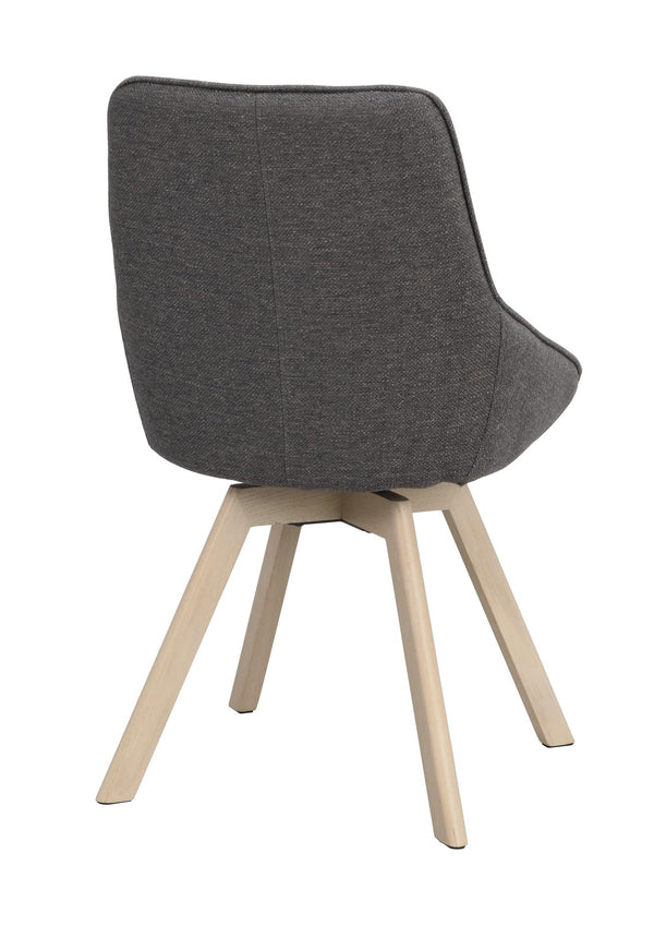 Grå stol med träben i ljust trä, sedd bakifrån, modern skandinavisk design