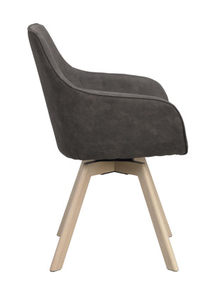 Grå svängbar matstol med träben i ljust trä, sidovy av modern design med armstöd