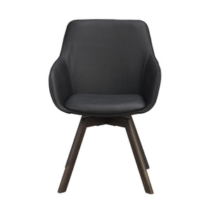 Grå fåtölj med armstöd och mörkbruna träben i modern skandinavisk design