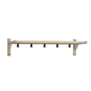 Träkroklist med fem svarta krokar och två väggfästen i ljust trä