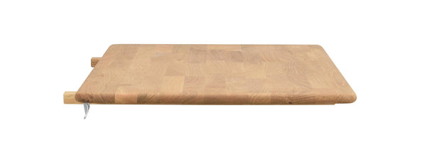 Skärbräda i ek med handtag, rektangulär form, ljust trä med synlig ådringsmönster