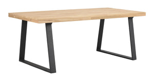 Matbord med ljus ekfanérskiva och svarta metallben i trapetsform, modern skandinavisk design