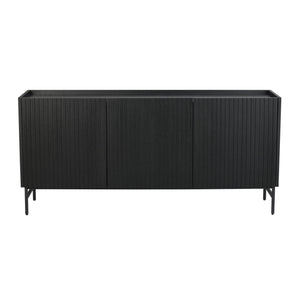 Svart sideboard med ribbad front och smala metallben, modern skandinavisk design