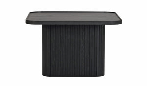 Svart soffbord i trä med räfflad piedestal och rektangulärt bordsskiva med upphöjd kant