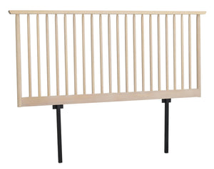 Sänggavel i ljust trä med vertikala spjälor och svarta metallben