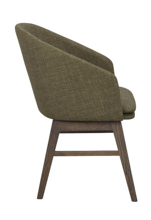 Grön stoppad stol med träben i mörkbrun ek, sidovy av modern matstol med hög rygg