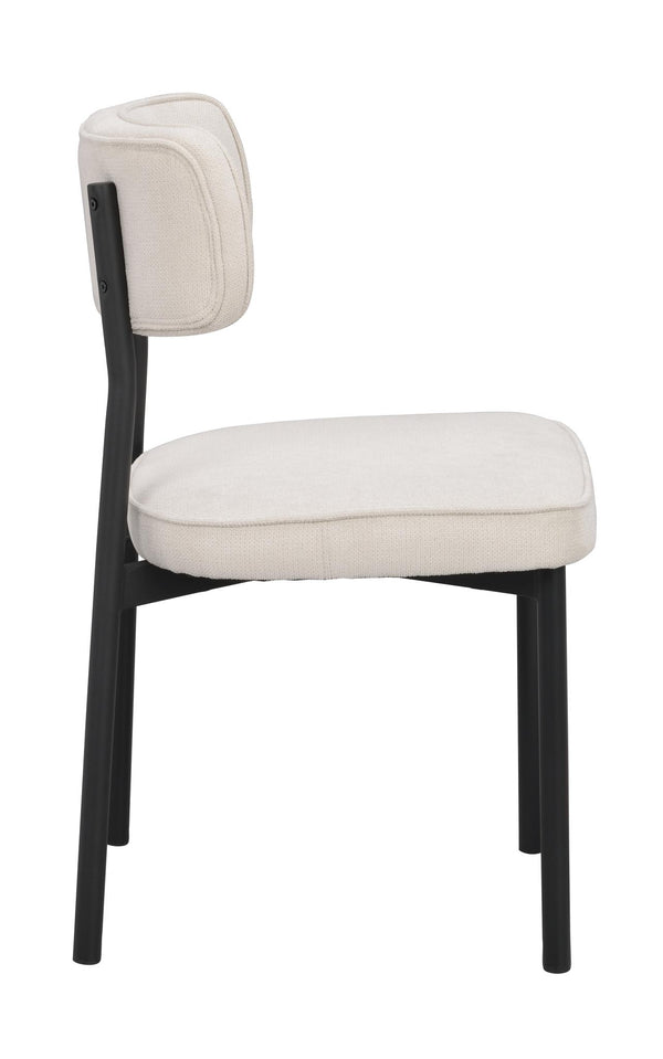 Stol med cremevit stoppad sits och ryggstöd, svarta träben, sidovy mot vit bakgrund