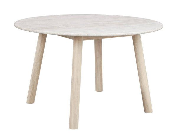 Runt matbord i ljust trä med fyra ben i skandinavisk design