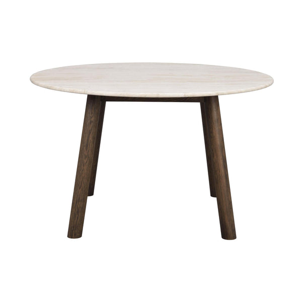 Runt matbord med ljus träskiva och mörka träben i modern skandinavisk design #Beigetravertin