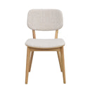 Stol i ljust tyg med träben i ek, skandinavisk design för matsal och kök