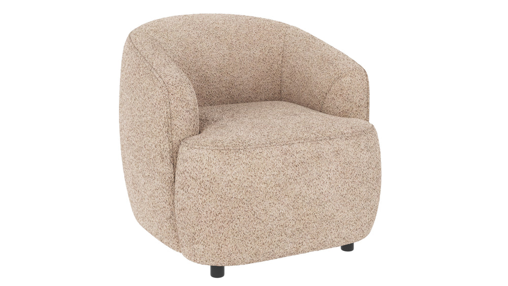 Beige fåtölj med rundad design och bouclé-tyg, moderna träben
