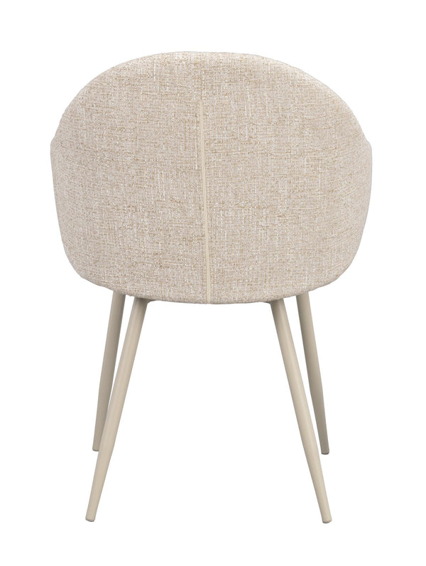 Beige stol med rundad rygg och ljusa träben, bakifrån