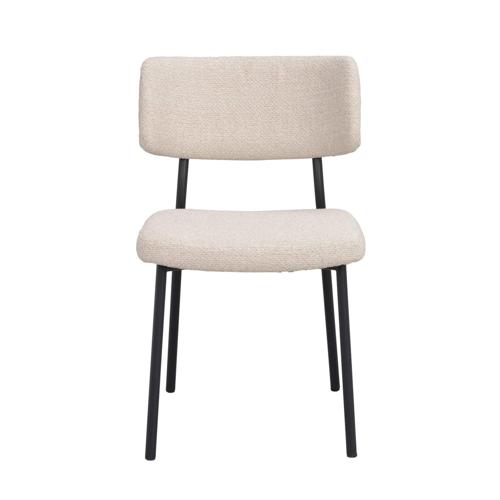 Beige stol med svarta ben och stoppad sits och ryggstöd i bouclé-tyg